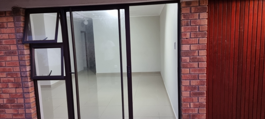 3 Bedroom Property for Sale in Winterstrand Eastern Cape